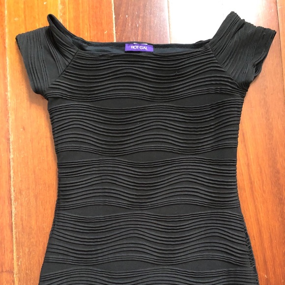 Black Bodycon Dress - Picture 4 of 7